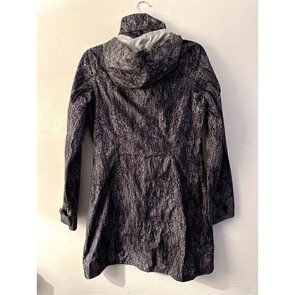 Patagonia Torrentshell City Coat Jacket - Picture 2 of 6